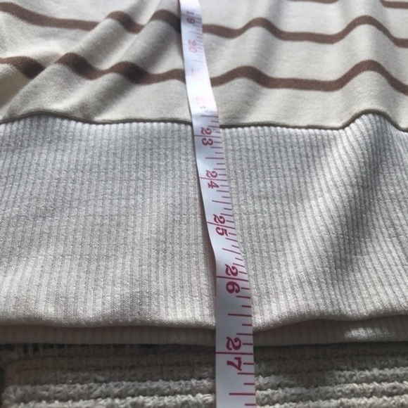 Chaser Sweater Medium - Picture 15 of 16